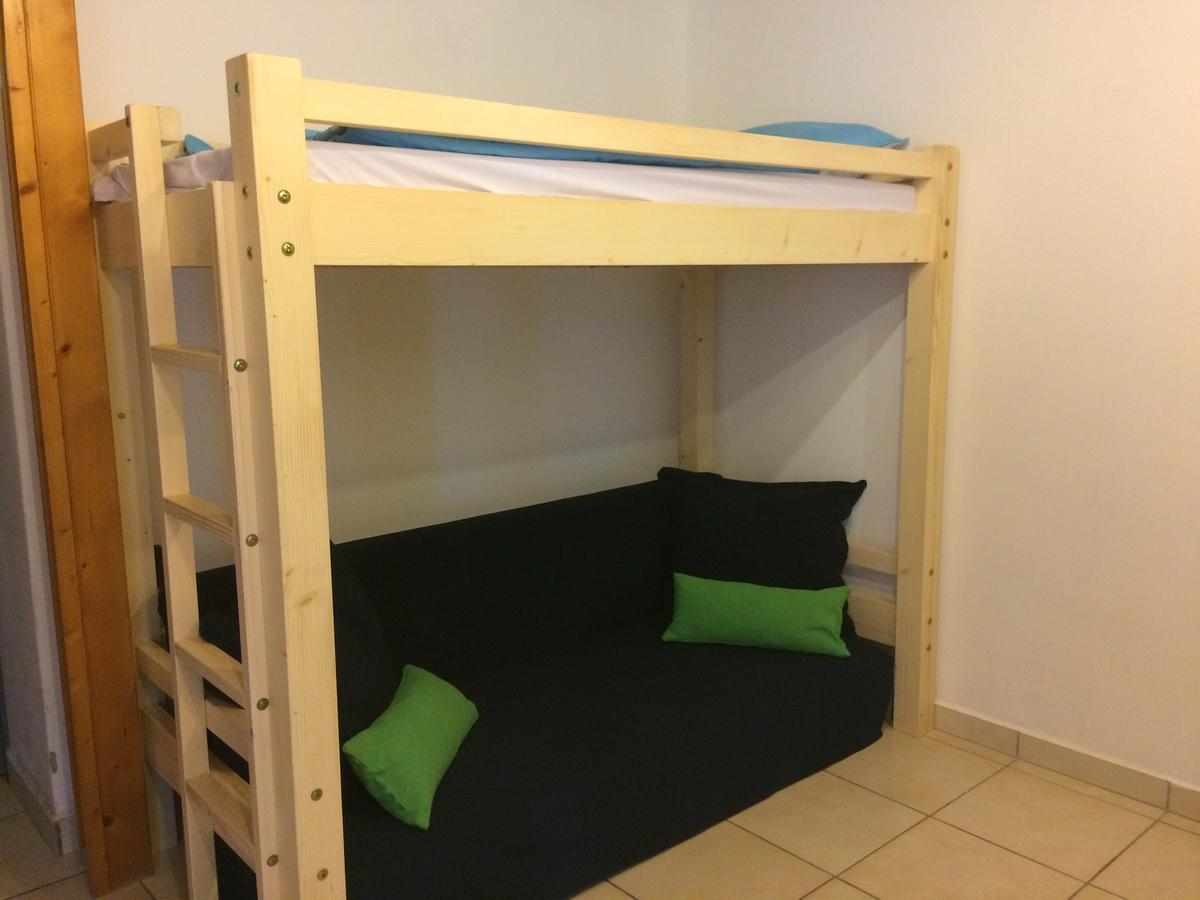 Blue Bike Hostel Balatonszárszó Eksteriør bilde